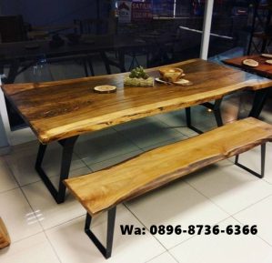 Meja Makan Utuh Trembesi Panjang