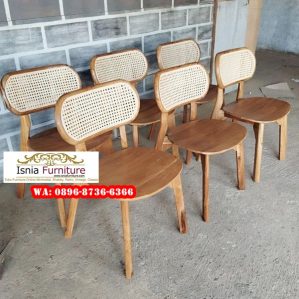 Set Kursi Kacang Cafe Rotan
