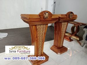 Podium Garuda Kayu Jati Terbaik