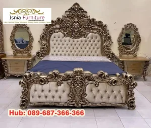 Tempat Tidur Klasik Ukir