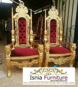 Kursi Raja Dan Ratu Desain Ukir Mewah