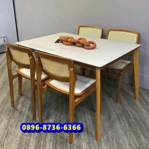 Set Meja Makan Minimalis Harga Murah 4 Kursi