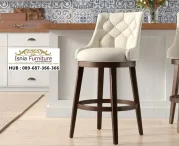 Kursi Bar Mewah Klasik Sandaran Kancing