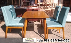 Meja Makan 4 Kursi Elegan