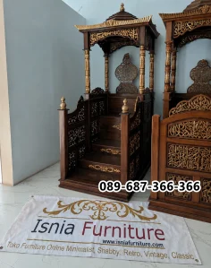 Mimbar Masjid Kupang Ukiran Mewah