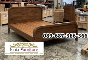 Dipan Kamar Tidur Kediri Bahan Kayu Jati Solid