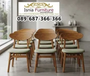 Kursi Cafe Kayu Rangka Kokoh Dudukan Empuk